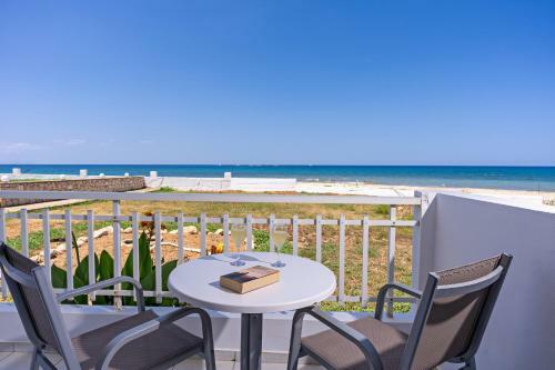 Apartamento Azure Seaside Apts