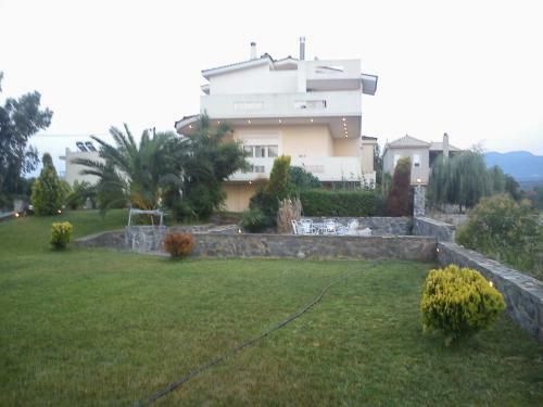 Villa Agiokampos Luxurious Resort