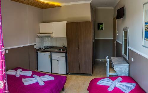 Hostal Kyano Studios-sotiria Studios