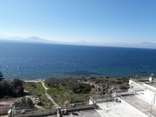Atlas Apartment With Private Beach And Seaview