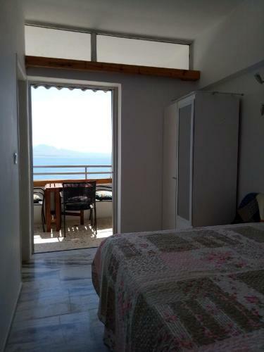 Atlas Apartment With Private Beach And Seaview