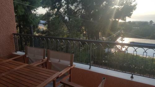 Villa Loutraki Sunset
