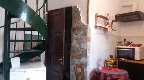 Apartamento Estian Makrinitsas