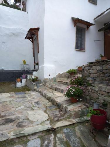 Apartamento Estian Makrinitsas