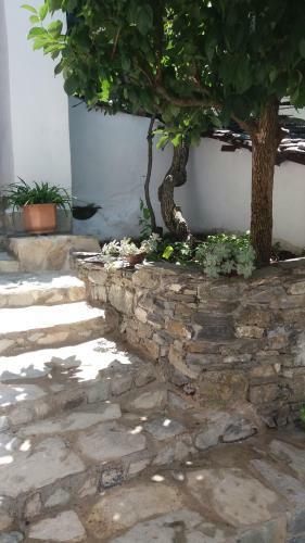 Apartamento Estian Makrinitsas