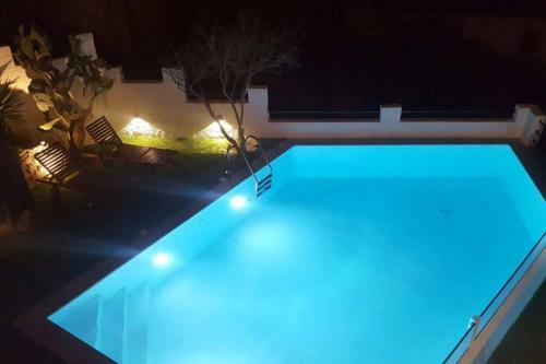 Apartamento Aliki's Studio With Shared Infinity Pool!