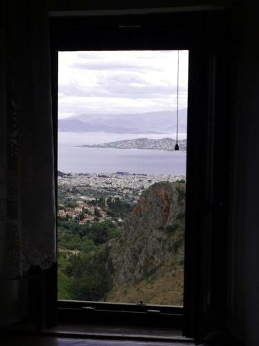 Apostolias Mansion