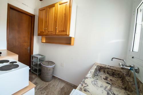 Lefkada Central Square Apartment
