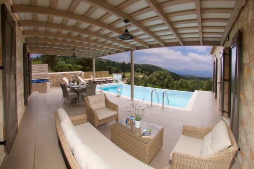 Villa Euphoria Retreat