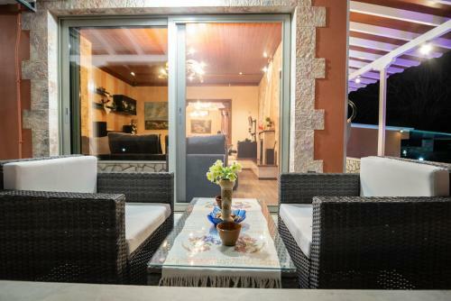 Rock Garden Villa