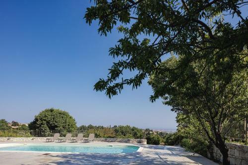 Mithonies Villa, A Nature Inspiring Retreat