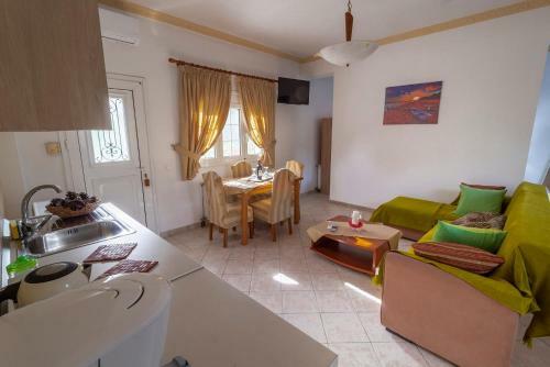 Efi's Apartment