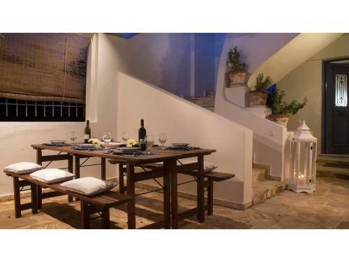 Villa Blue Island