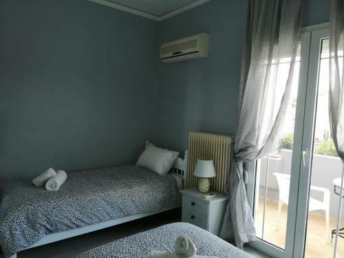 Seven Seas Apartments