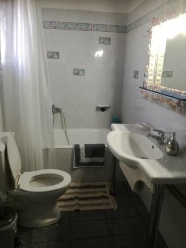 Seven Seas Apartments