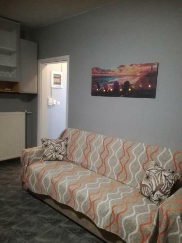 Seven Seas Apartments