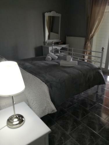 Seven Seas Apartments