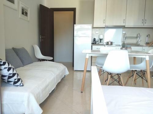 Megali Ammos Maisonette & Studio