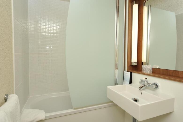 Hotel Campanile Orl�ans Ouest ~ La Chapelle-st-mesmin