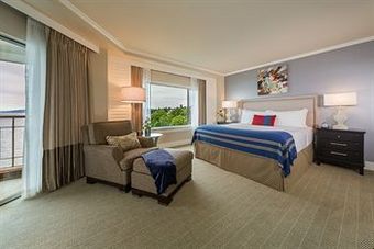 Woodmark Hotel Yacht Club & Spa