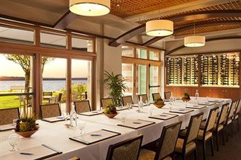 Woodmark Hotel Yacht Club & Spa