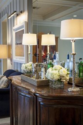 Woodmark Hotel Yacht Club & Spa