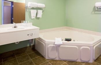 Hotel Holiday Inn Express & Suites Superior
