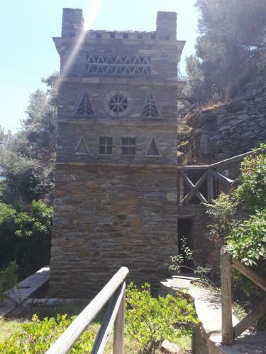 Menites Springs Villa