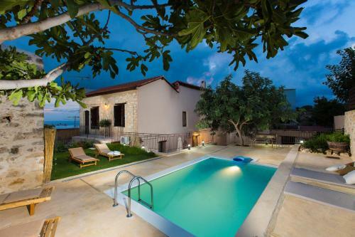 Villa Dotira
