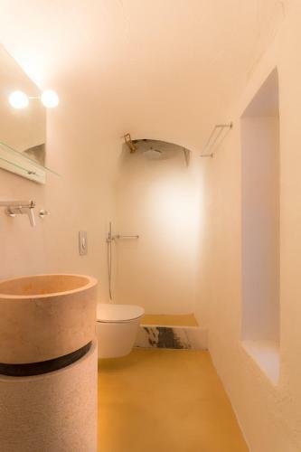Tritiani Traditional Home