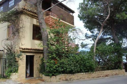 Nikos Panagiotareas House