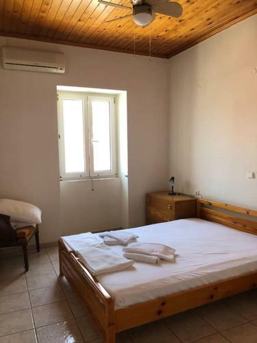 Mythos Suites-aphrodite Apartment
