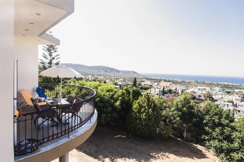 House With Panoramic Sea View And Beautiful Garden