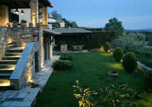 Akrolithos Villa