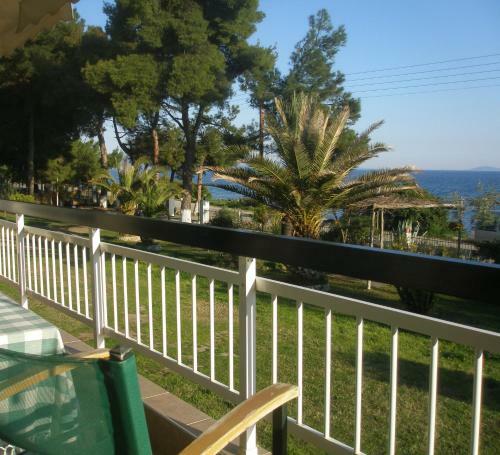 Metamorphosis - Halkidiki Apartment On The Beach