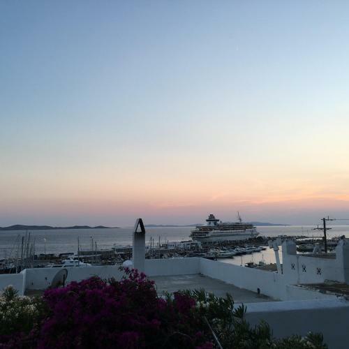 Paradise Sunset Mykonos