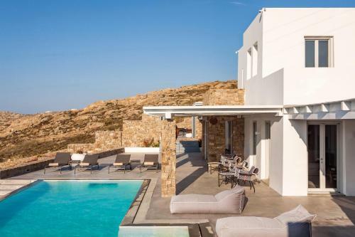 The Mykonist Exclusive Villa Elia Beach
