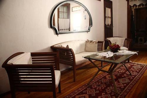 Hostal Ayfada Cafe & Pension