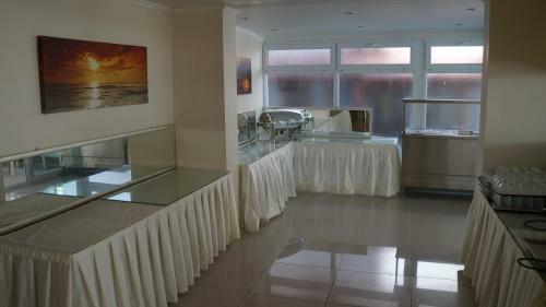 Hotel Marine