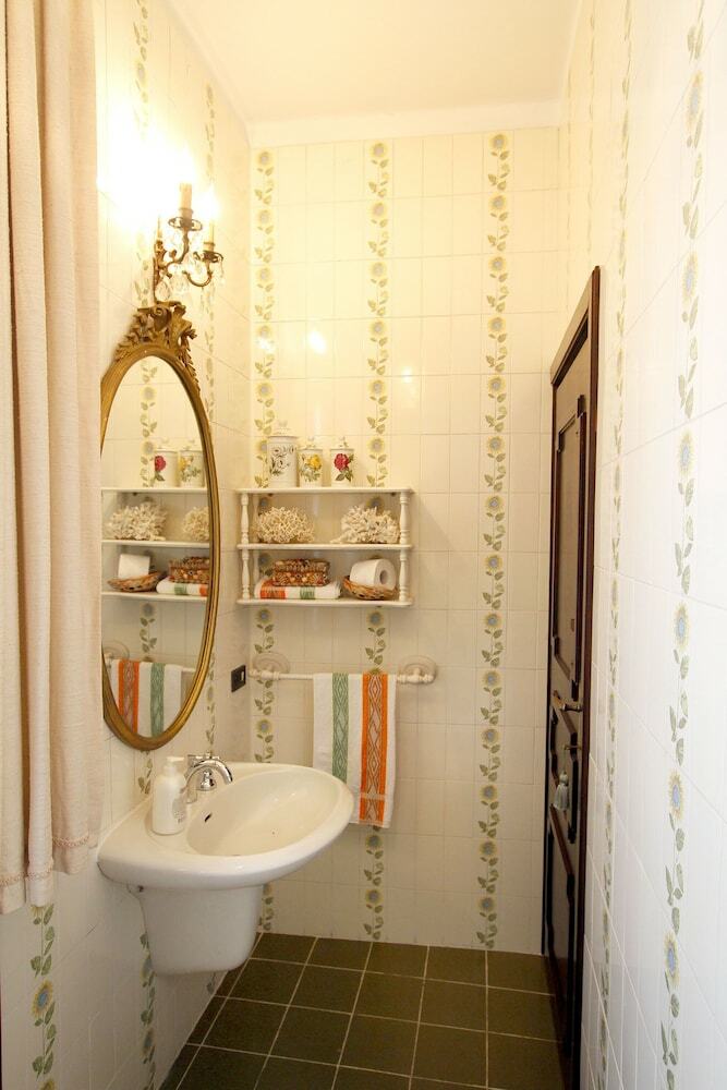 Bed & Breakfast Villa Sarchi