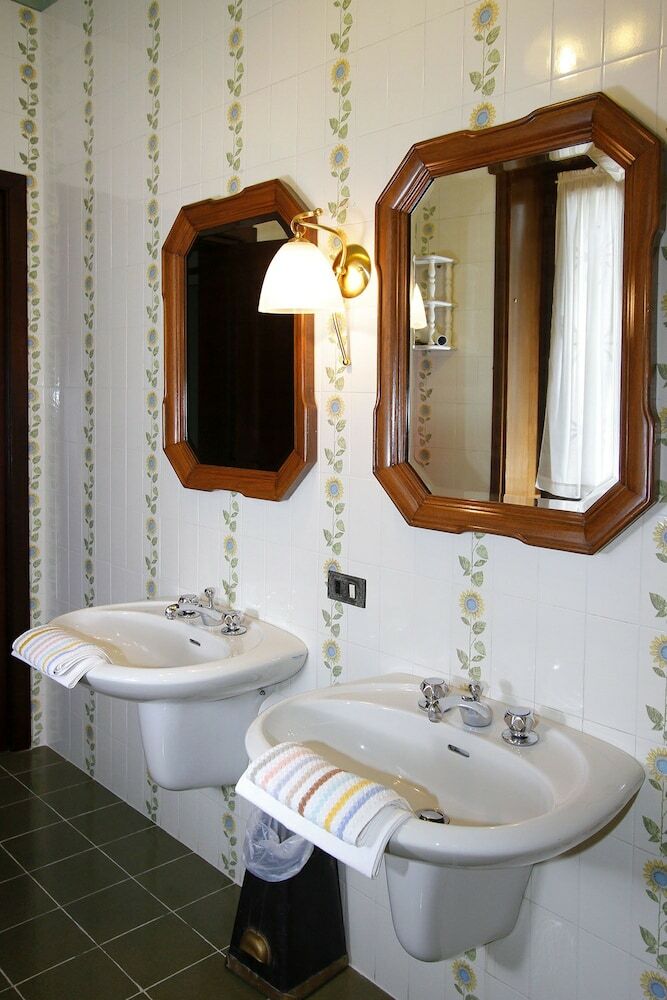 Bed & Breakfast Villa Sarchi