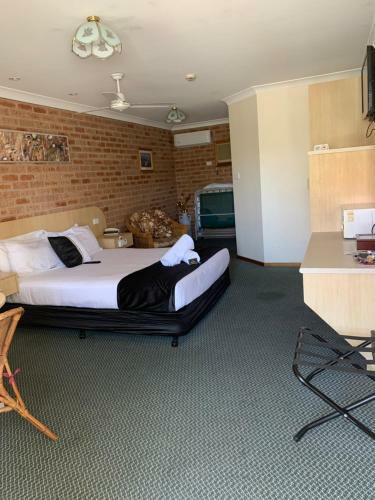 Branxton House Motel