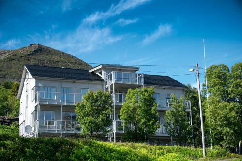 Apartamento Penthouse Leilighet Torskensenteret
