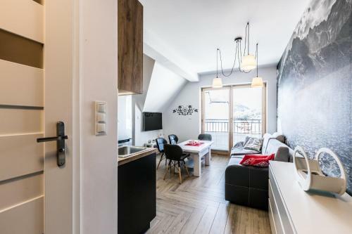 Aparthost Apartament Wyj?tkowe Ko?cielisko