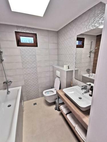 Hostal Vila Aras