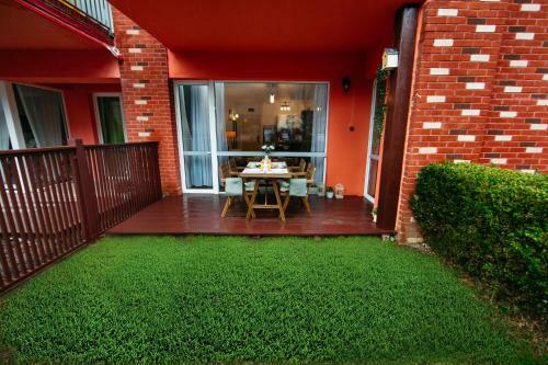 Apartamento Home & Garden With Spectacular View