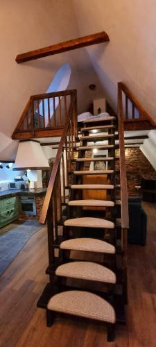 Fortnight Apartment