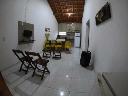 Casa Linda Com 2 Quartos, Ar E Piscina