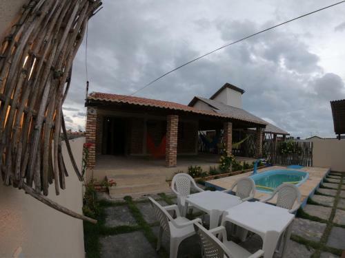 Casa Linda Com 2 Quartos, Ar E Piscina