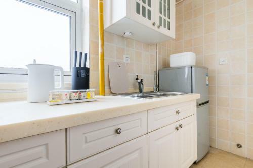Hotel Qingdao Shinan�wusi Square�